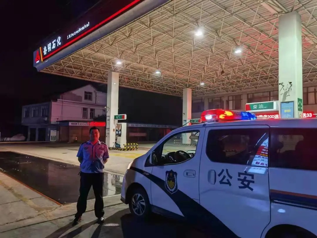 白天见警察，晚上见警灯——汉寿公安全警上路筑牢治安防控网