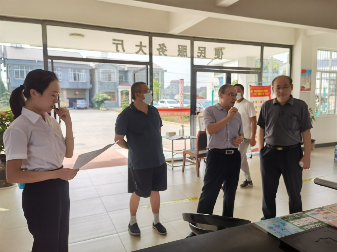 聂家桥乡：堤北社区便民服务中心迎接省“一门式”服务检查
