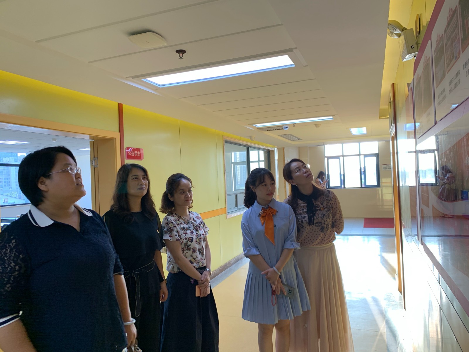 安乡县妇联来汉寿开展妇女儿童发展中心建设交流活动