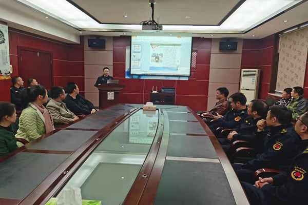 汉寿县城管执法局举办第二期道德讲堂活动