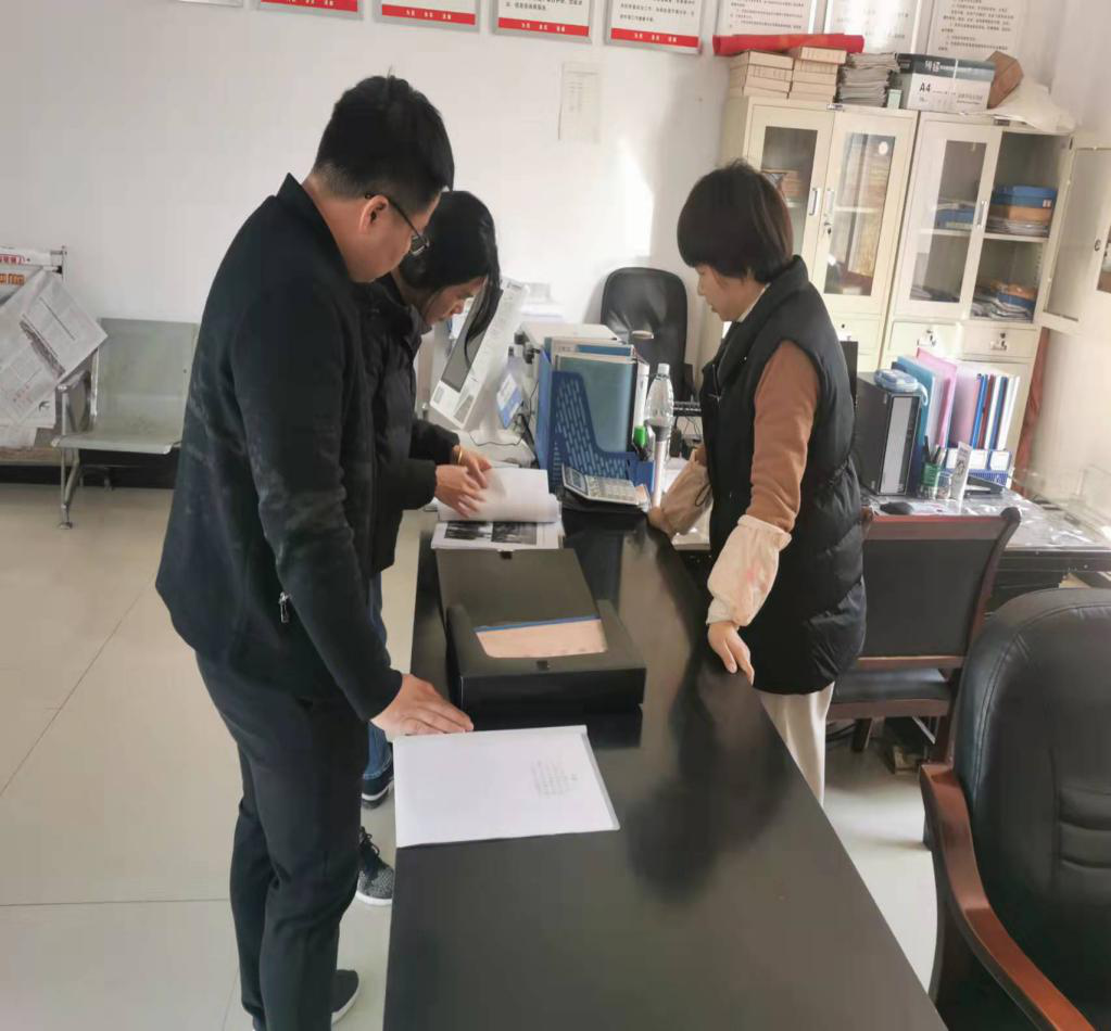 崔家桥镇开展11月份人居环境集中检查