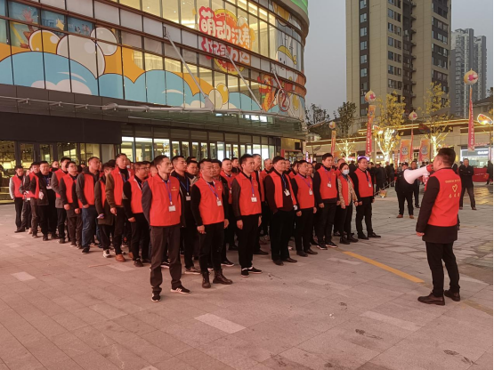 龙阳街道：万无一失 保障万达广场有序开业