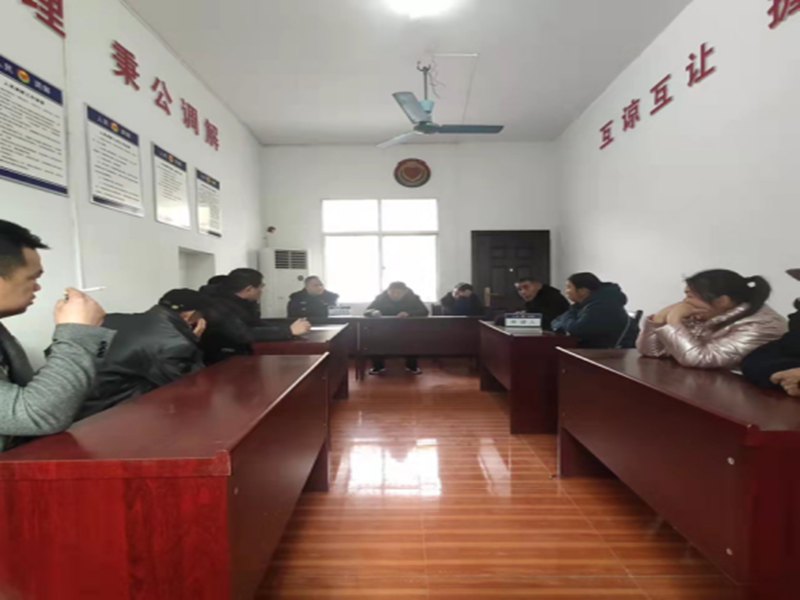 岩汪湖司法所：警司联调化解欠款纠纷