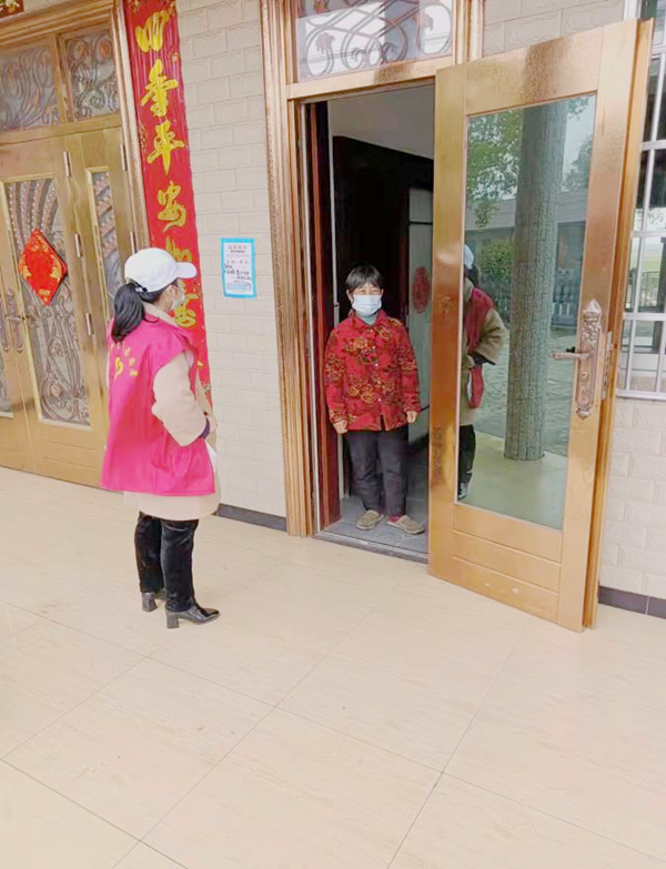 坡头镇竹山村：​党建引领，防疫不忘春耕时