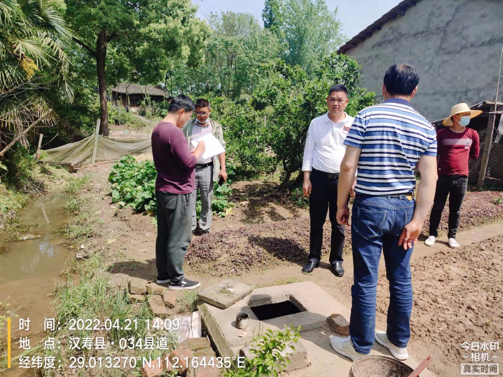 坡头镇：开展黑臭水体治理调研