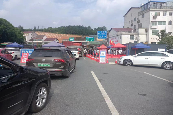 汉寿县农业农村局：暖心守护军山铺高速互通口防疫健康服务点