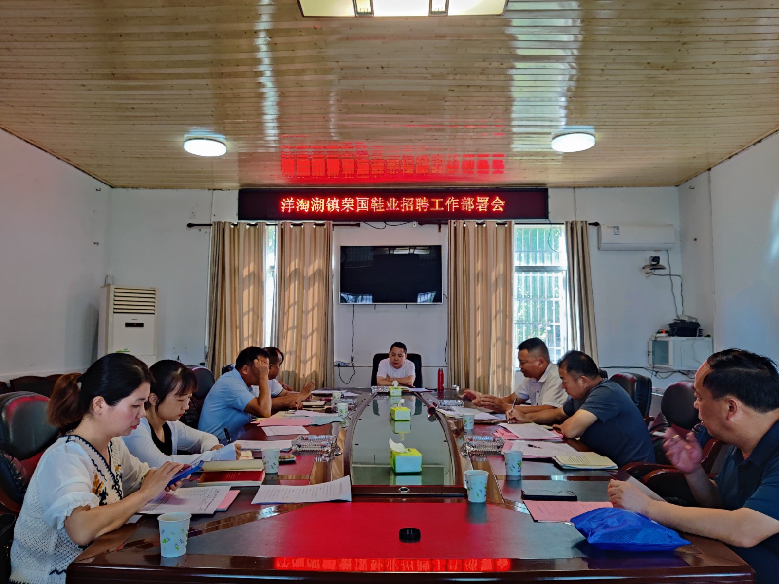 洋淘湖镇：求职不用去远方   家乡为你圆梦想