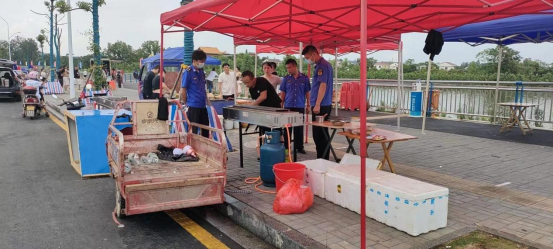 汉寿城管：管控城区油烟排放，不断净化空气质量