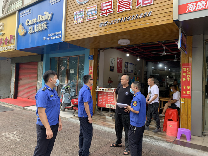 汉寿县城管执法局：摸排全县餐饮行业  督导核酸检测