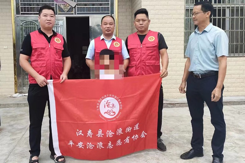 沧浪街道：开展“筑梦未来 与爱同行”关爱留守儿童活动