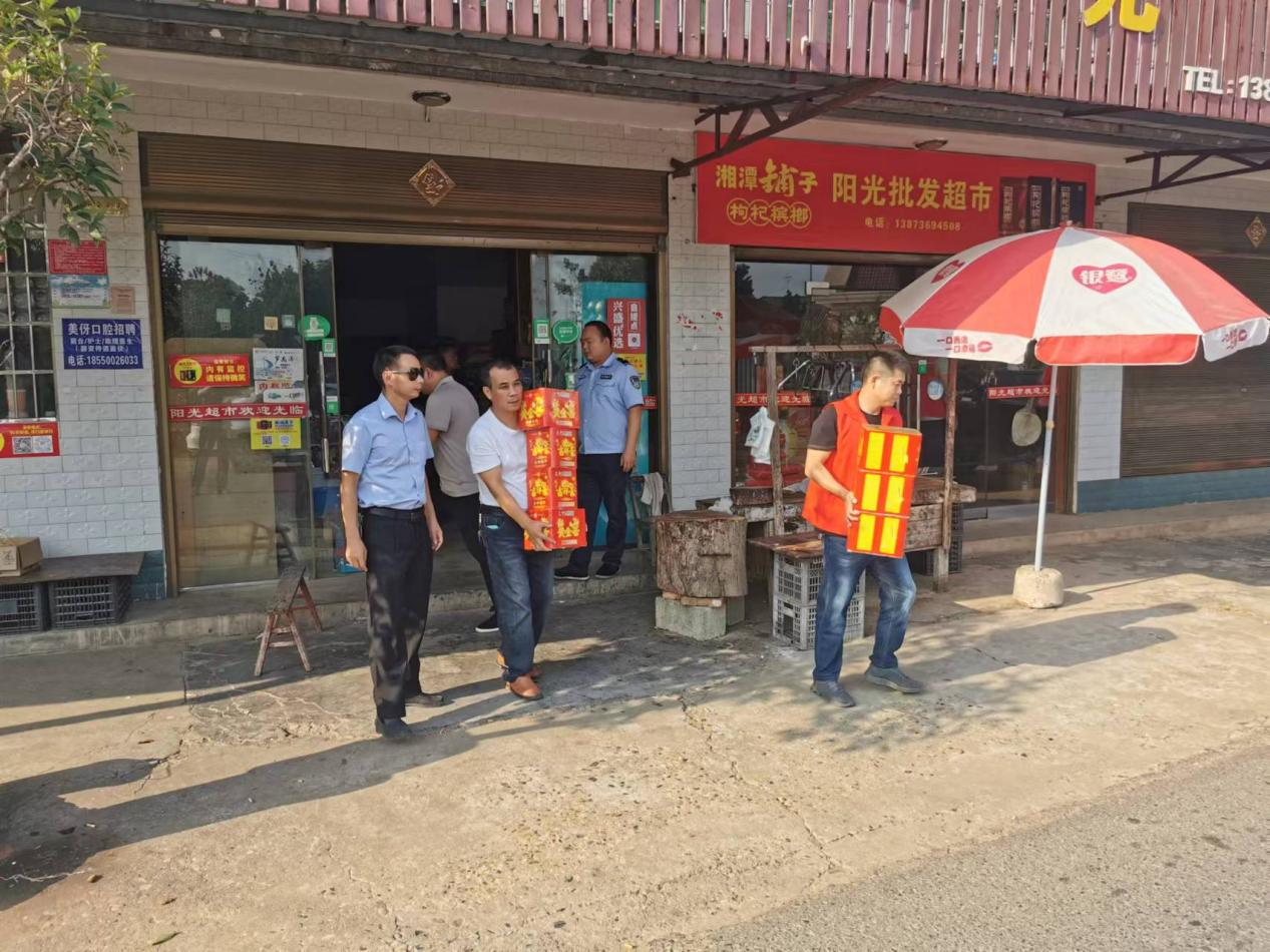 【安全生产大排查大整治】崔家桥镇开展烟花爆竹“打非治违”专项整治行动