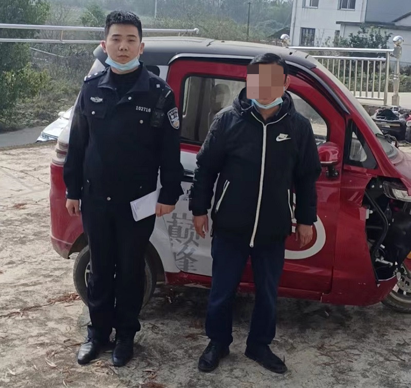 汉寿交警：一起无牌电动三轮车连环肇事逃逸案成功告破