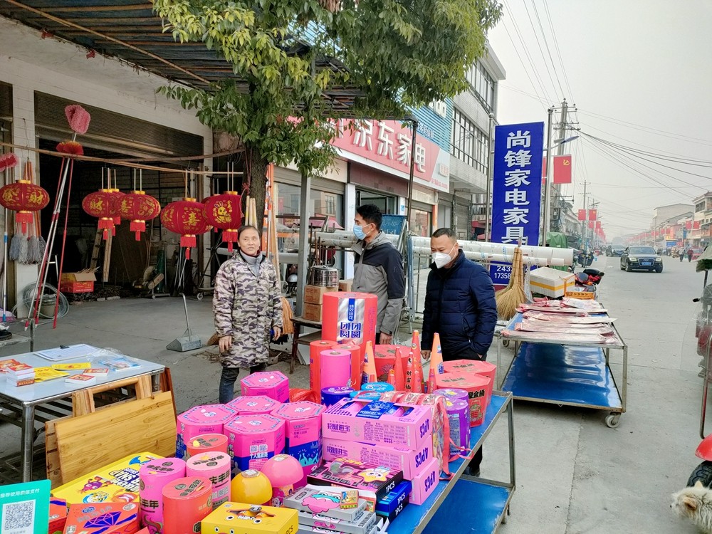 坡头镇：集中整治街道秩序 创造良好的交通环境