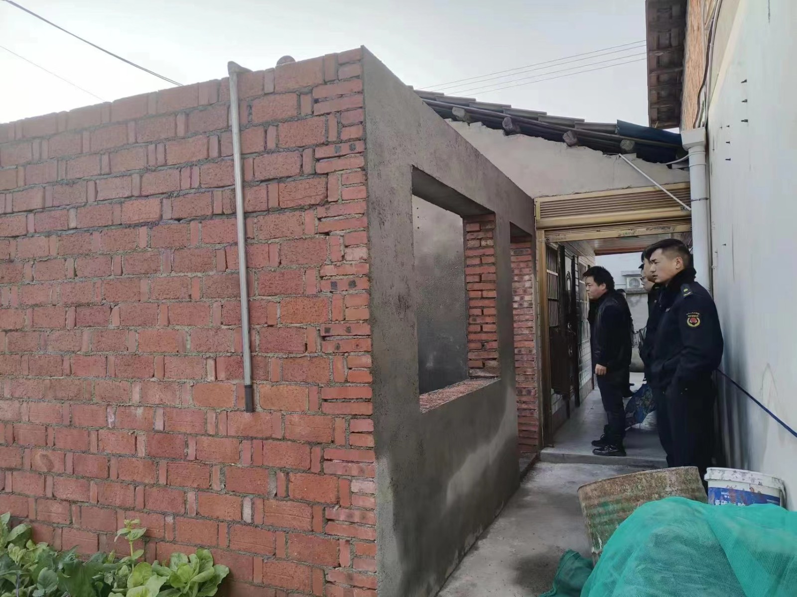 汉寿城管：控违“再发力”    实现“零增量”