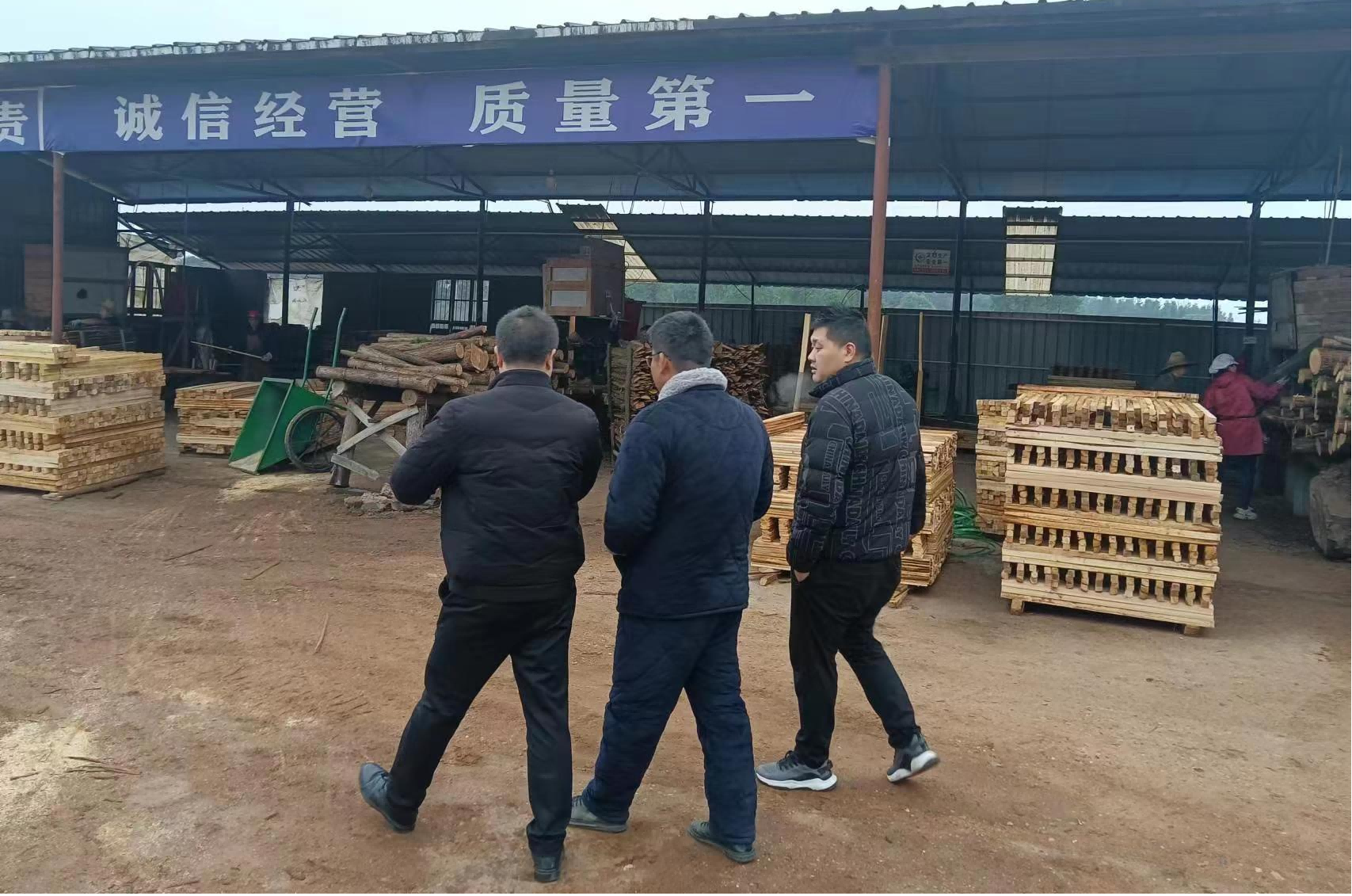 【安全生产大排查大整治】朱家铺镇开展安全生产大检查