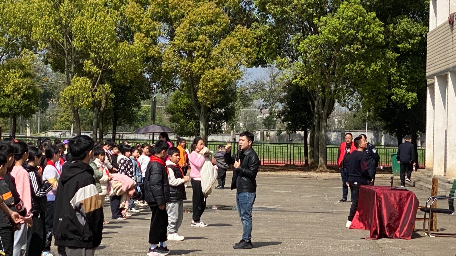 汉寿县洋淘湖镇开展“禁毒知识进校园”活动