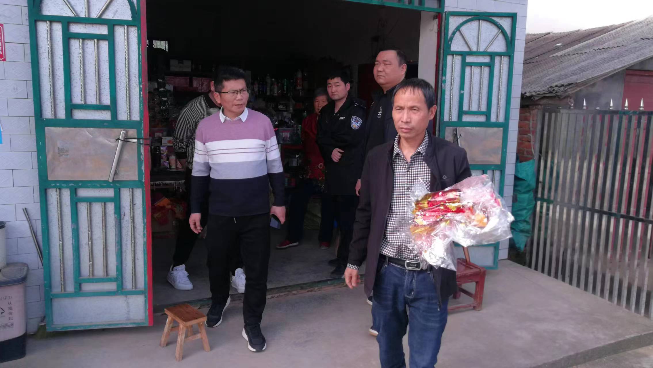 【打好安全生产巩固提升仗】汉寿县聂家桥乡：保障清明文明祭扫 烟花爆竹整治行动进行中