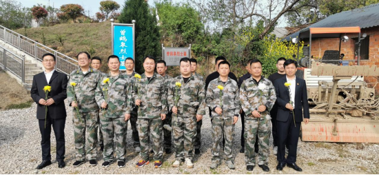 ​【网络中国节·清明】汉寿县岩汪湖镇开展清明祭扫活动