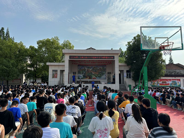【打好安全生产巩固提升仗】汉寿县酉港镇中学开展防溺水救生演练
