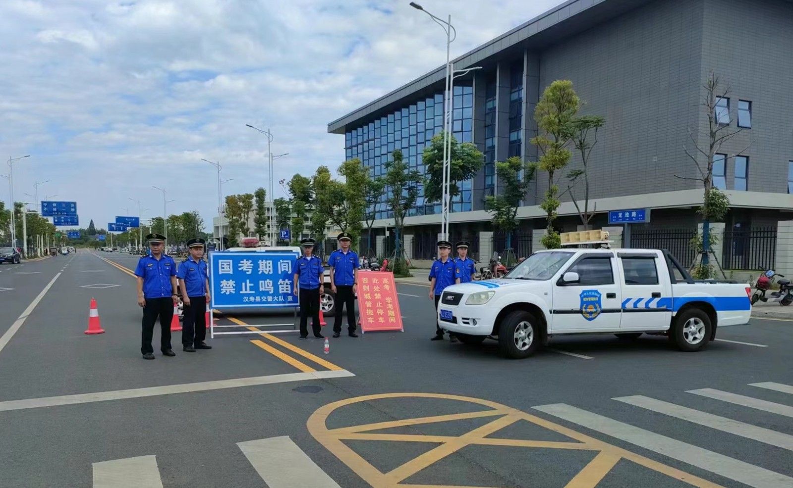 汉寿县城市管理和综合执法局：全力以赴 为莘莘学子保驾护航