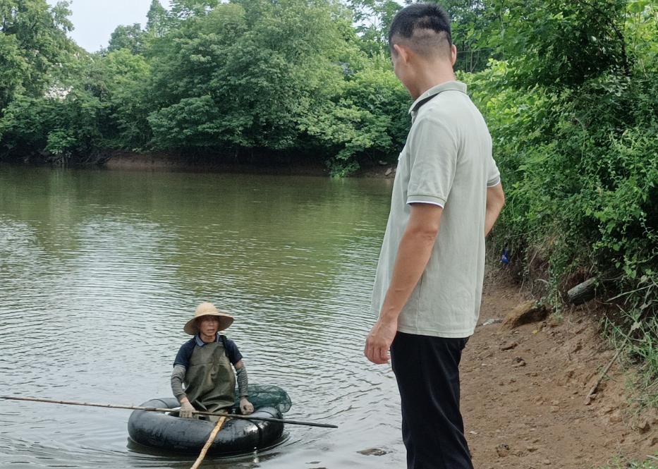 汉寿县坡头镇：加强河道巡查，筑牢安全防线