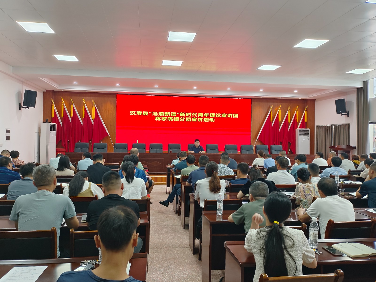 【沧浪新语】汉寿县“沧浪新语”新时代青年理论宣讲团蒋家嘴镇分团开展宣讲活动