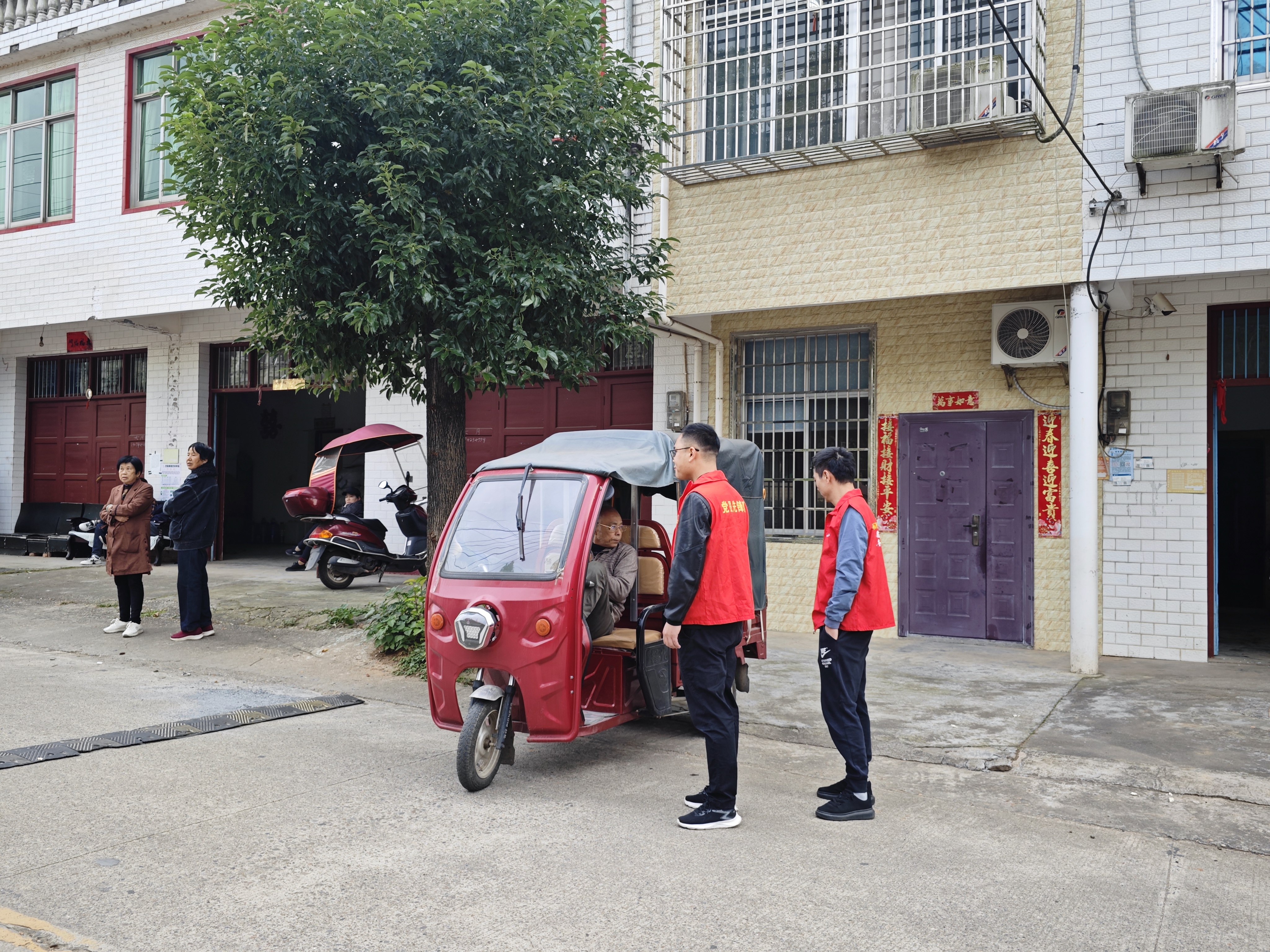 汉寿县朱家铺镇开展学校道路保畅专项行动
