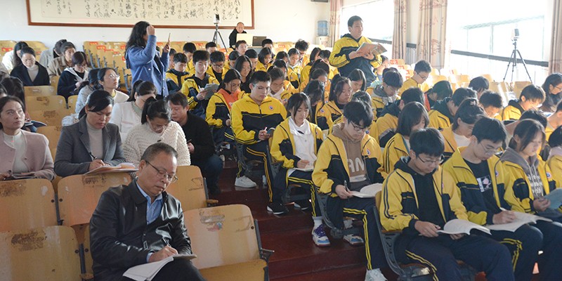 【优化营商环境进行时】湖南省刘元梅初中语文名师网络工作室探究研讨活动在汉寿县詹乐贫中学举行