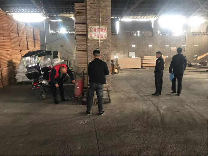 【打好安全生产巩固提升仗】汉寿县丰家铺镇开展四季度安全生产检查