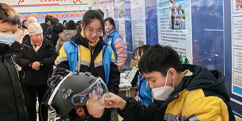 汉寿县詹乐贫中学多名学生喜获常德市青少年科技创新大赛大奖