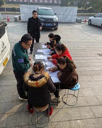 汉寿高新区开展爱心献血活动
