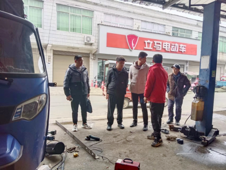 【打好安全生产巩固提升仗】汉寿县坡头镇：切实消除电动车隐患 “把好充电安全关”