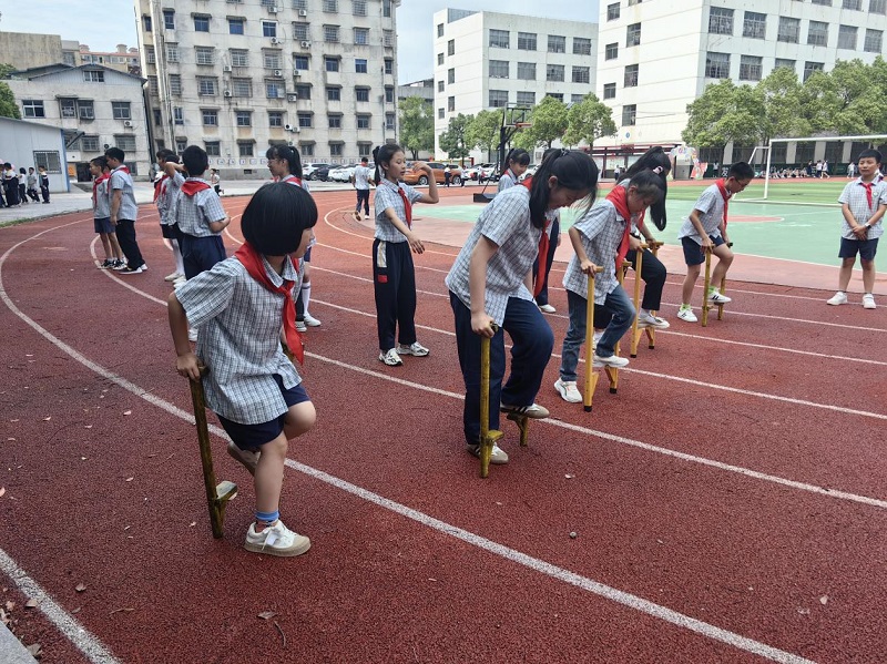 汉寿县南岳路小学举办“童心向党、欢度六一”系列活动