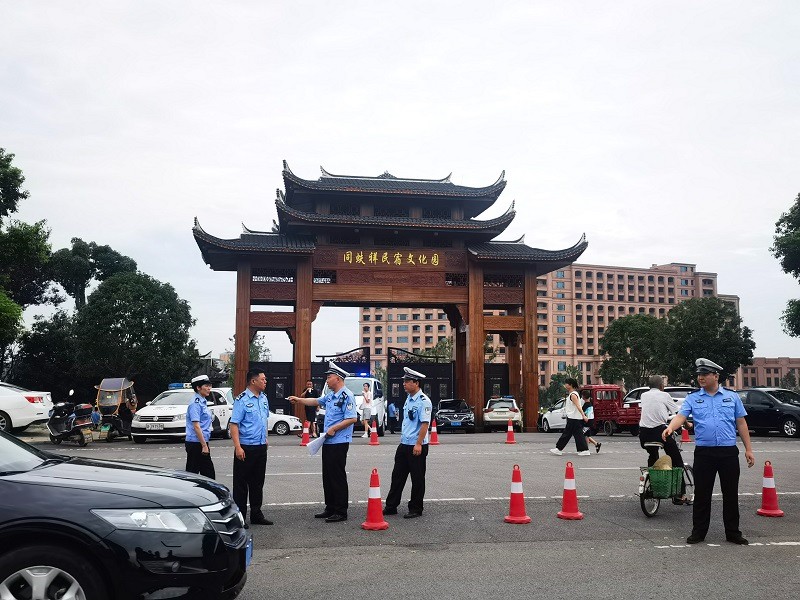 汉寿县公安局交通警察大队圆满完成2024年环洞庭湖“常野杯”龙舟冠军邀请赛交通安保任务