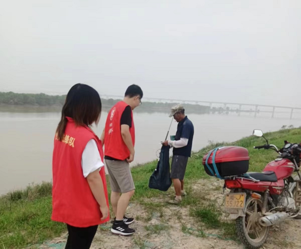 汉寿县罐头嘴镇：从钓具到餐馆“一条龙”巡查，推进禁捕退捕行动