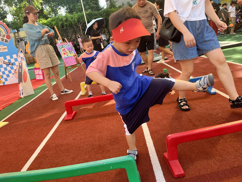 漢壽縣機關幼兒園開展 “萌娃慶奧運、喜迎新學期”入園活動