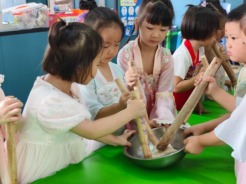 汉寿县中心幼儿园：古韵中秋  弘扬传统