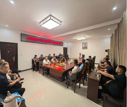 汉寿县岩汪湖镇：举办“迎乡贤 建家乡 庆国庆”座谈会
