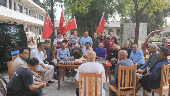 【网络中国节·重阳】汉寿县坡头镇携手爱心商家开展重阳节慰问敬老院活动
