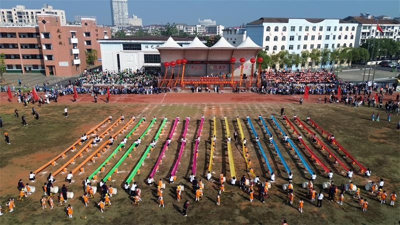 汉寿县中心幼儿园：亲子运动会圆满落幕