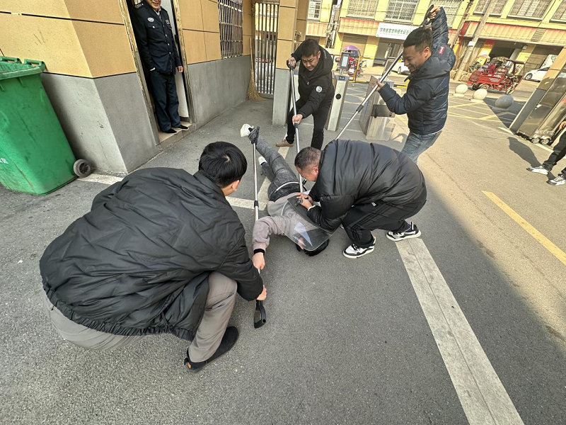 汉寿县朱家铺镇中学：开展防暴演练，筑牢校园安全防线