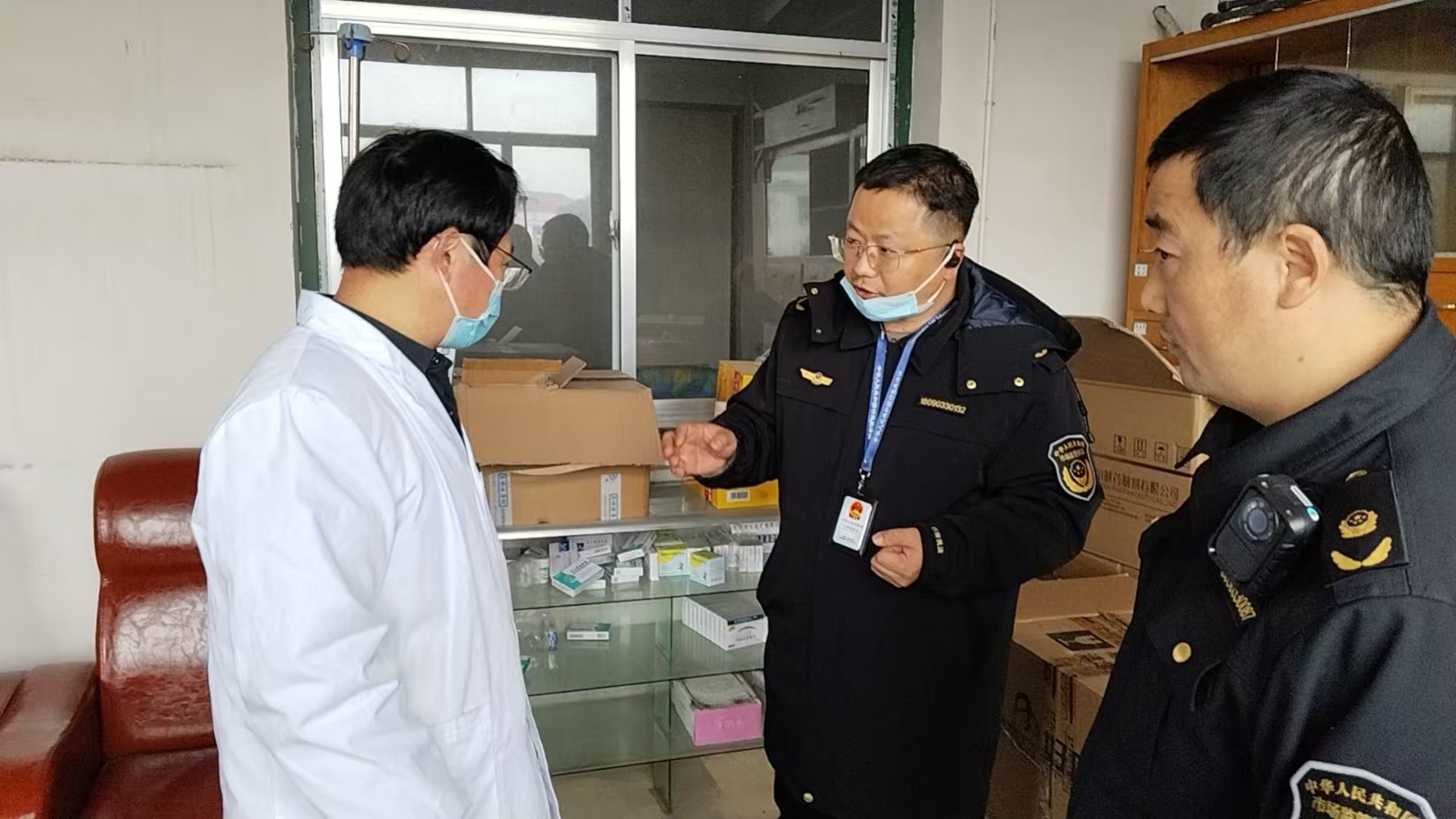 汉寿县龙阳街道市场监督管理所：安全用药   安康新春