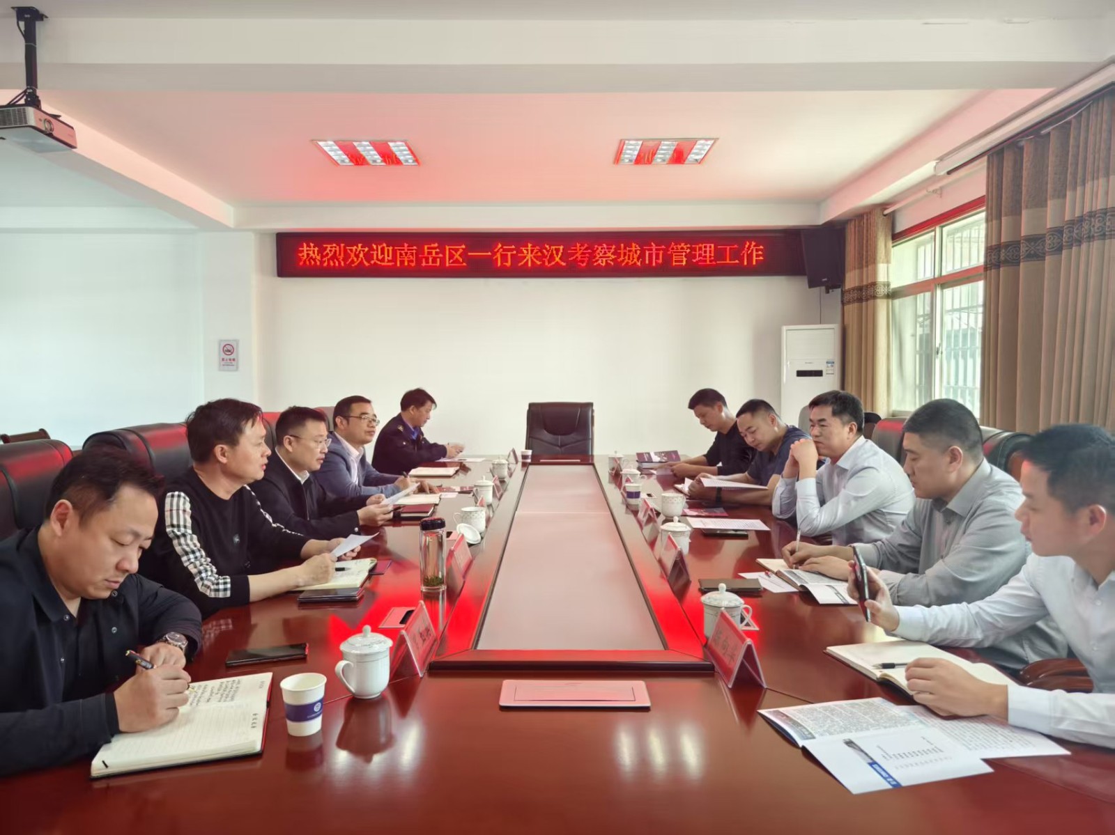 汉寿：衡阳南岳区考察团一行来汉考察城市管理工作