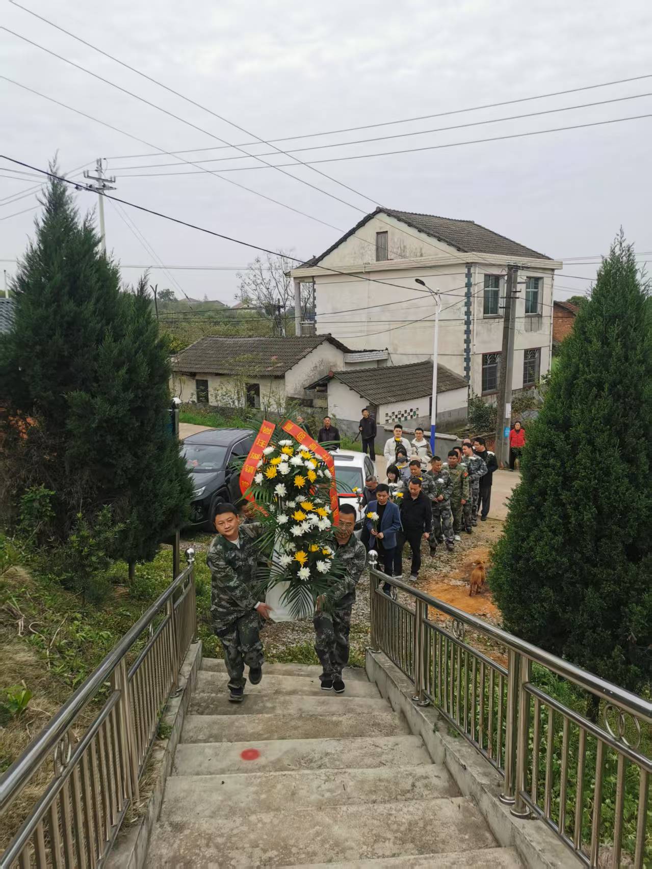 【网络中国节·清明】汉寿县岩汪湖镇开展清明祭扫活动 缅怀革命先烈