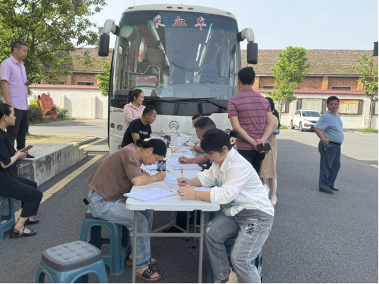 汉寿县坡头镇：爱心献血 传递温暖