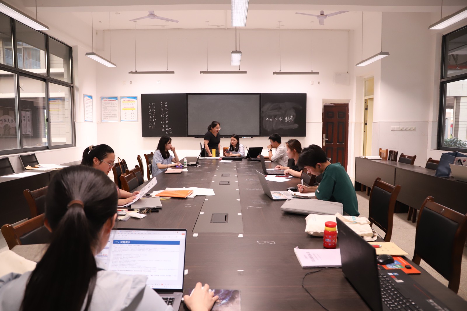 汉寿一中：举行2025年上学期教师素养大赛