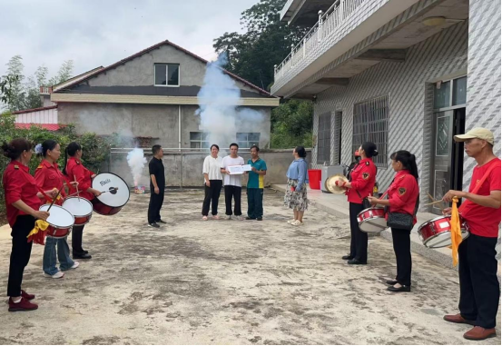 漢壽縣豐家鋪鎮(zhèn)：寒窗終折蟾宮桂，北大捷報慰鄉(xiāng)梓