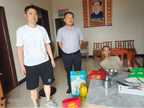 汉寿县太子庙镇：走访慰问特困退役军人 浓浓关怀暖人心