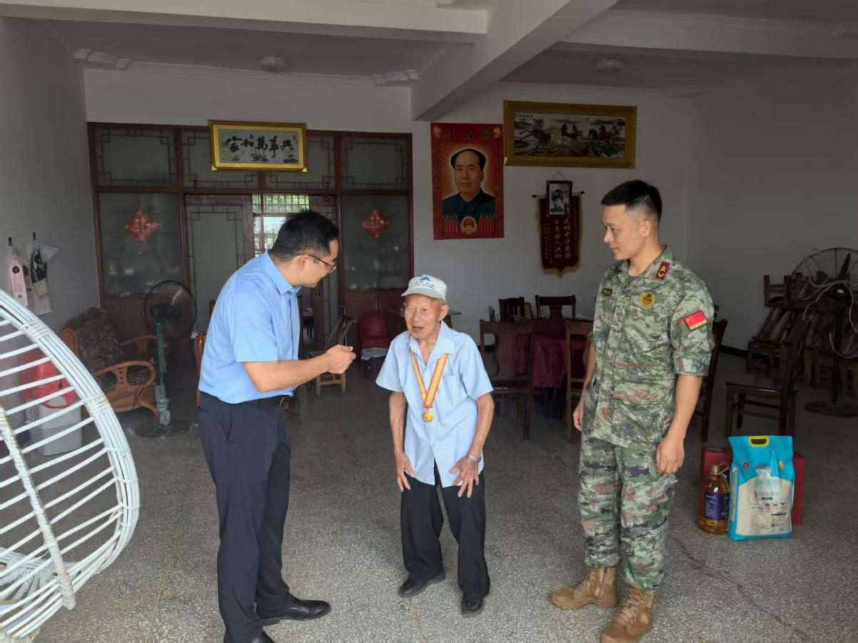 漢壽：巖汪湖鎮(zhèn)組織慰問(wèn)抗戰(zhàn)老兵