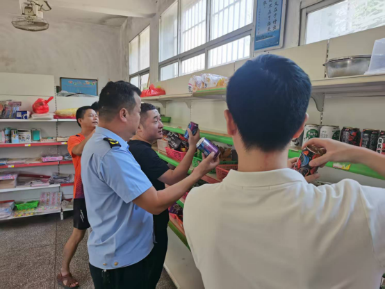 漢壽縣洋淘湖鎮(zhèn)開展校園安全隱患排查，筑牢新學期安全防線